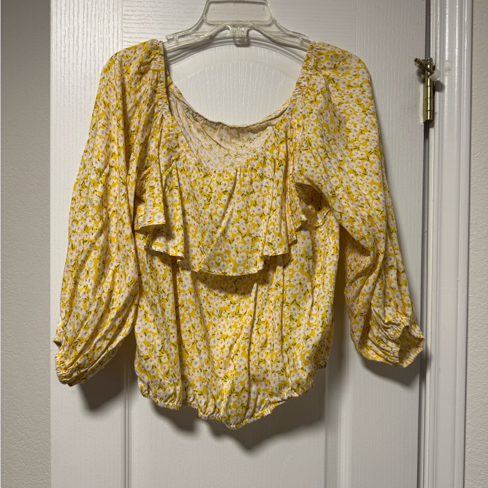 Sunny Floral Ruffle Blouse